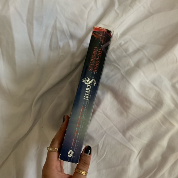 Scarlet - Picture 4 of 5